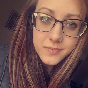 Meet your Posher, Molly